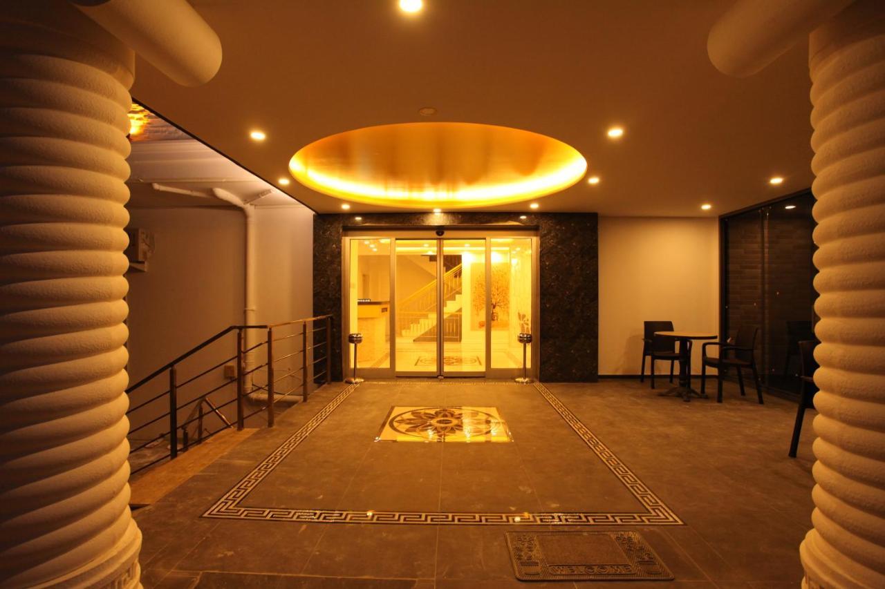 Golden Spark Aparthotel Antalya Exterior photo